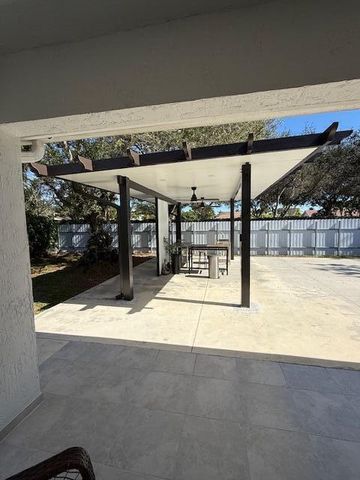 20221 NW 8th Street, Pembroke Pines, FL 33029