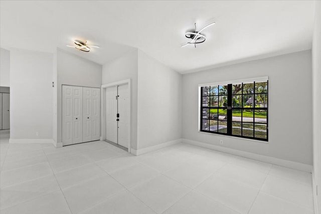 20221 NW 8th Street, Pembroke Pines, FL 33029