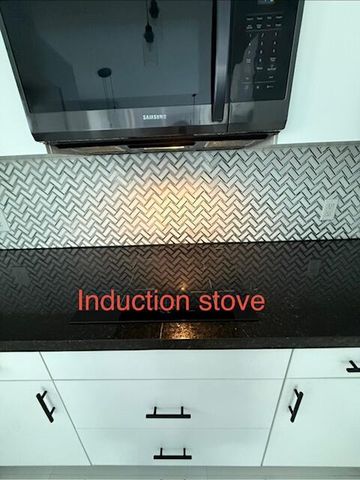 20221 NW 8th Street, Pembroke Pines, FL 33029