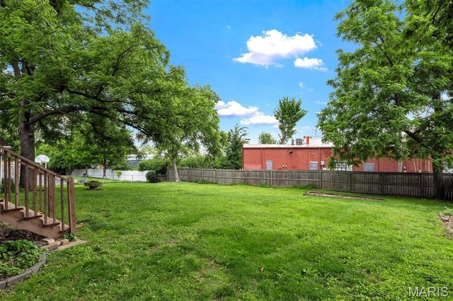 3728 Fee Fee Road, Bridgeton, MO 63044