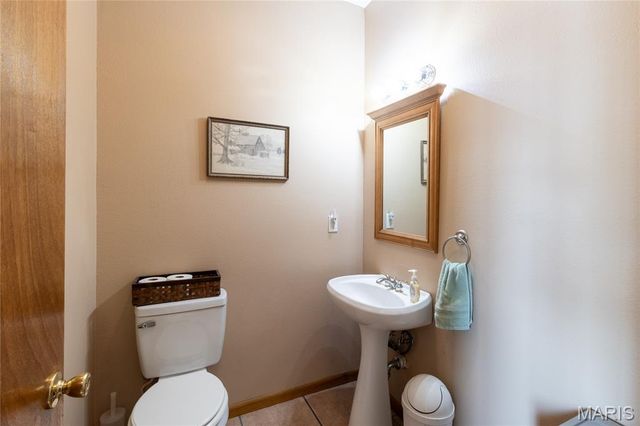 20243 Hemlock Road, Lebanon, MO 65536