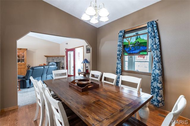 20243 Hemlock Road, Lebanon, MO 65536