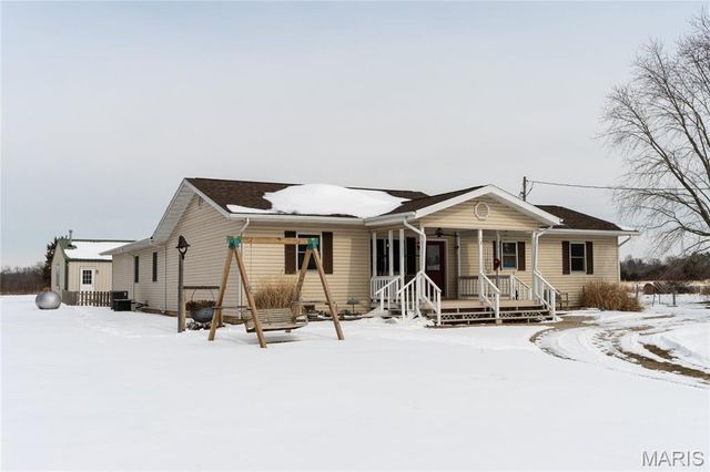 20243 Hemlock Road, Lebanon, MO 65536