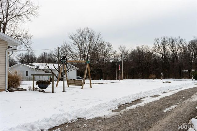 20243 Hemlock Road, Lebanon, MO 65536