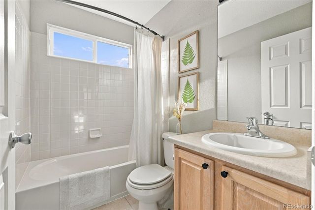 5893 E 129th Avenue, Thornton, CO 80602