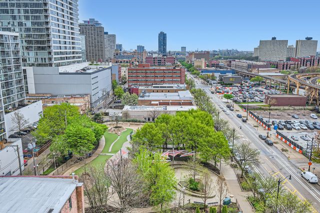 50 E 16th Street 1111, Chicago, IL 60616