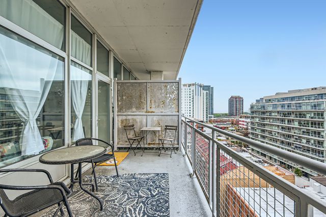 50 E 16th Street 1111, Chicago, IL 60616