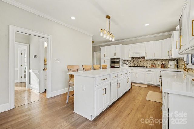 9908 Colvard Circle, Charlotte, NC 28269