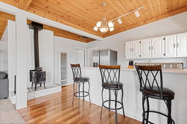 12113 Griffin Way, Auburn, CA 95602