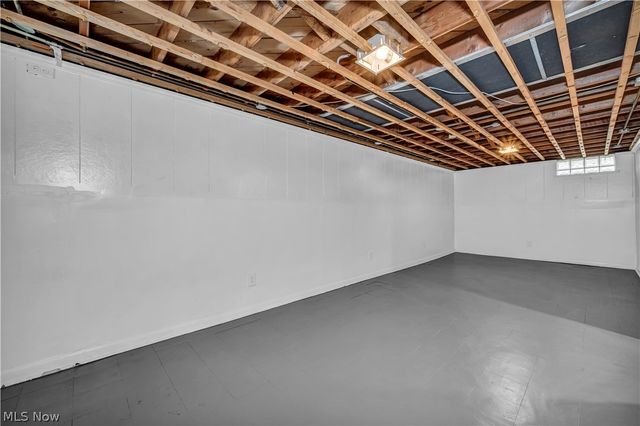 4625 E 88th Street, Garfield Heights, OH 44125