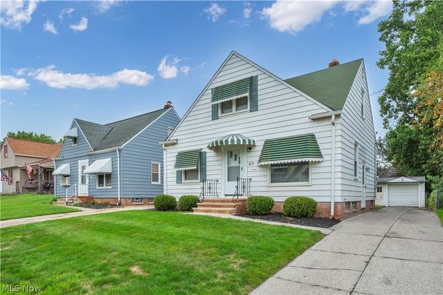 4625 E 88th Street, Garfield Heights, OH 44125
