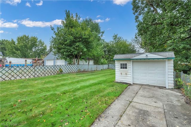 4625 E 88th Street, Garfield Heights, OH 44125