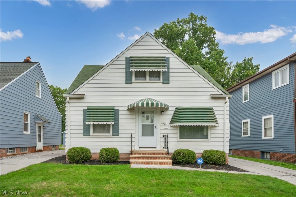 4625 E 88th Street, Garfield Heights, OH 44125