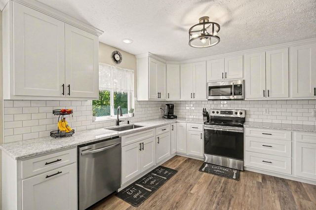 2250 Gribble Drive, Covington, KY 41017