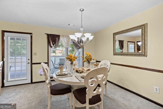 110 Waverly Way, Lagrange, GA 30240