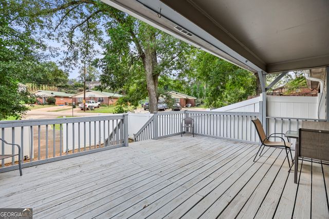 110 Waverly Way, Lagrange, GA 30240