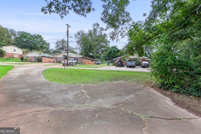 110 Waverly Way, Lagrange, GA 30240