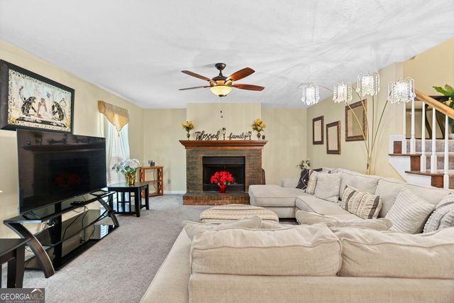 110 Waverly Way, Lagrange, GA 30240