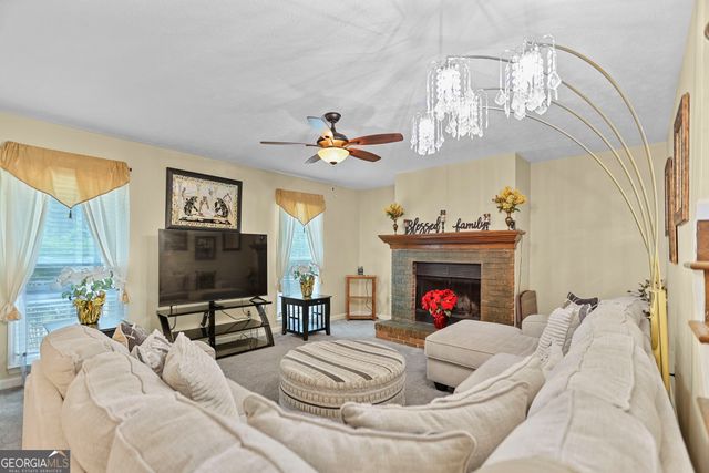 110 Waverly Way, Lagrange, GA 30240