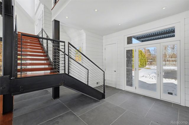 12410 Woodhull Landing, Fenton Charter Township, MI 48430