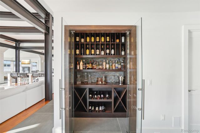 12410 Woodhull Landing, Fenton Charter Township, MI 48430