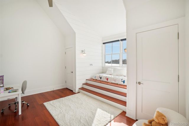 12410 Woodhull Landing, Fenton Charter Township, MI 48430