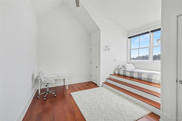 12410 Woodhull Landing, Fenton Charter Township, MI 48430