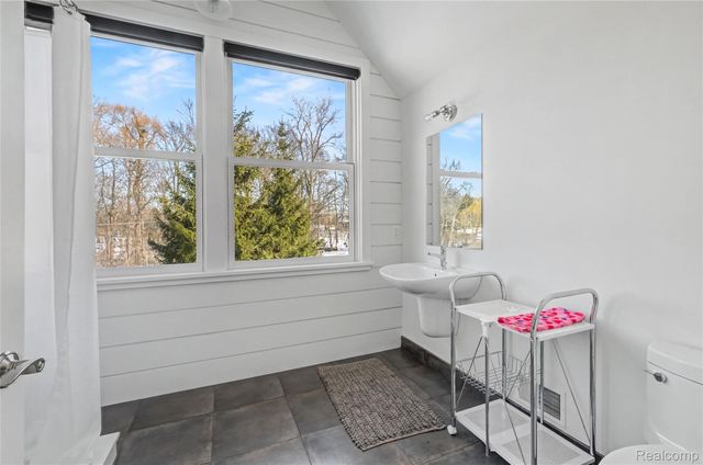 12410 Woodhull Landing, Fenton Charter Township, MI 48430