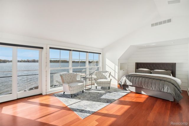 12410 Woodhull Landing, Fenton Charter Township, MI 48430