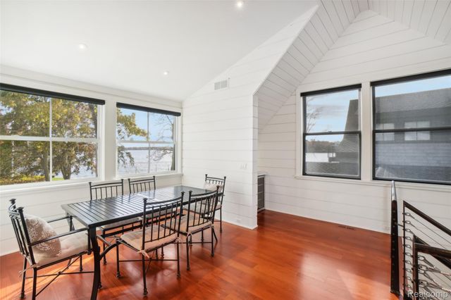 12410 Woodhull Landing, Fenton Charter Township, MI 48430