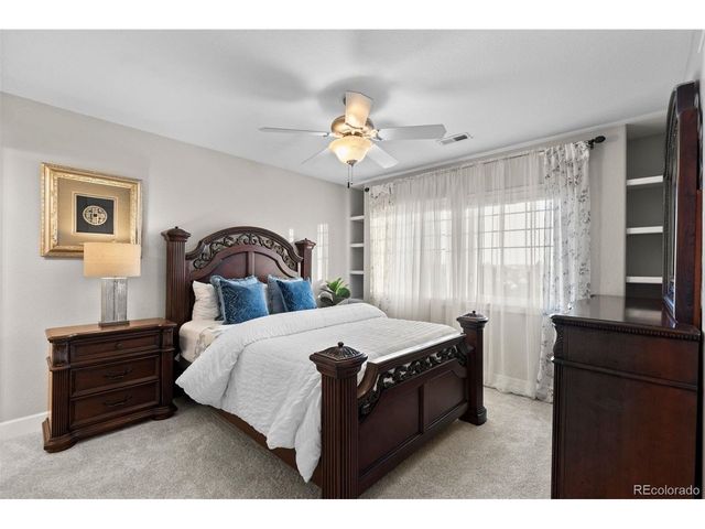 25045 E Park Crescent Dr, Aurora, CO 80016