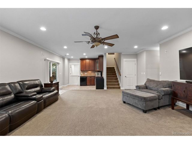 25045 E Park Crescent Dr, Aurora, CO 80016