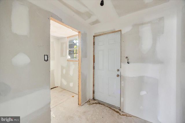 34 E 23RD ST, Chester, PA 19013