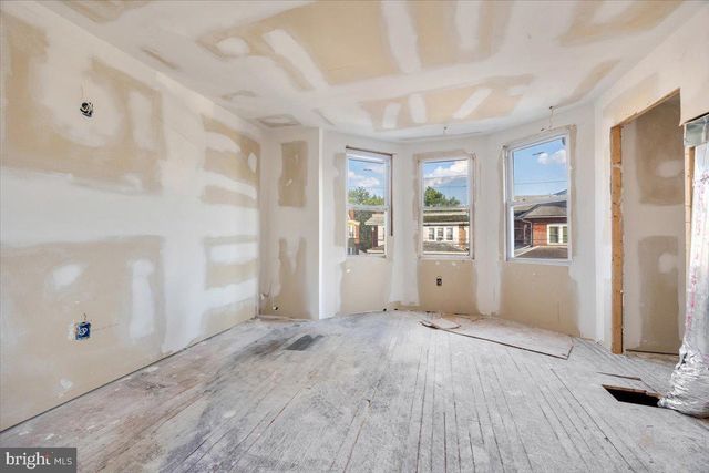 34 E 23RD ST, Chester, PA 19013