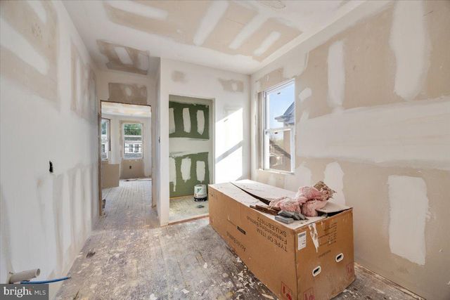 34 E 23RD ST, Chester, PA 19013