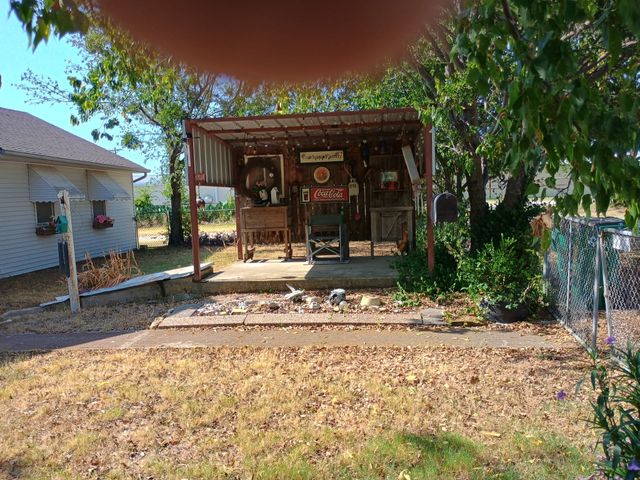 605 Shaffner Street, Ponder, TX 76259