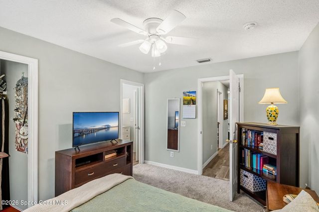 967 Douglas Street SE, Palm Bay, FL 32909