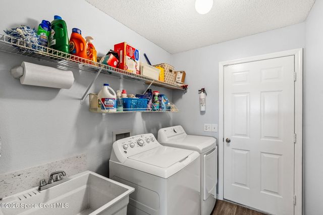 967 Douglas Street SE, Palm Bay, FL 32909