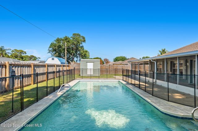 967 Douglas Street SE, Palm Bay, FL 32909