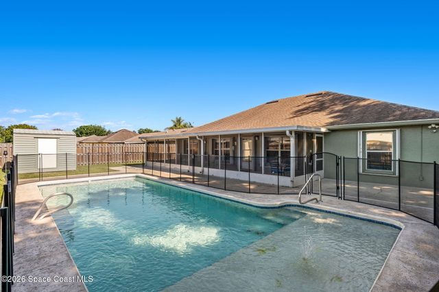 967 Douglas Street SE, Palm Bay, FL 32909