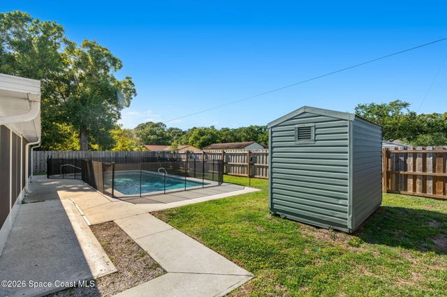 967 Douglas Street SE, Palm Bay, FL 32909