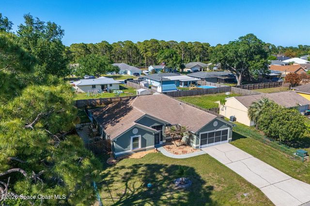 967 Douglas Street SE, Palm Bay, FL 32909