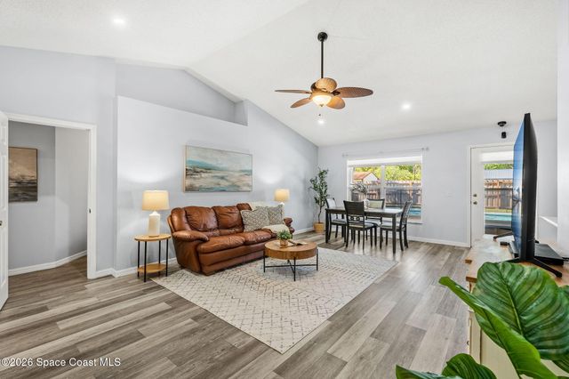 967 Douglas Street SE, Palm Bay, FL 32909