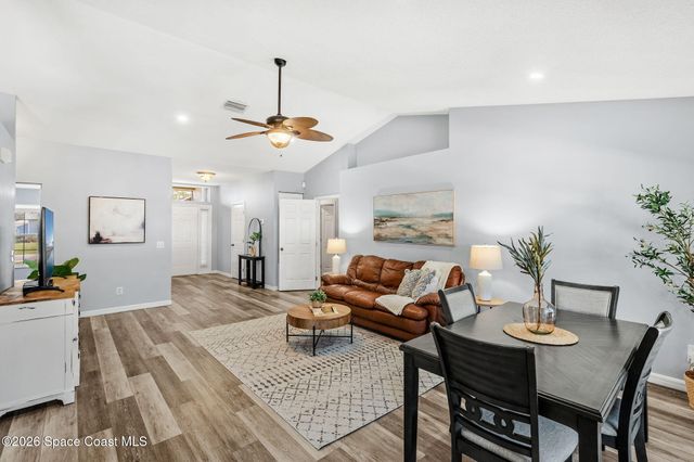 967 Douglas Street SE, Palm Bay, FL 32909