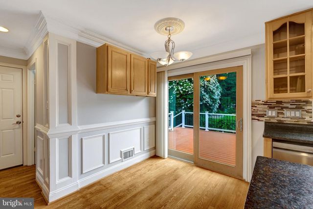 8995 PARLIAMENT DR, Burke, VA 22015