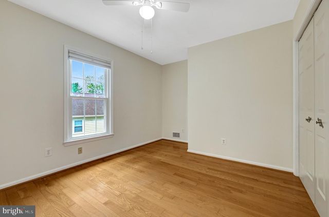 8995 PARLIAMENT DR, Burke, VA 22015