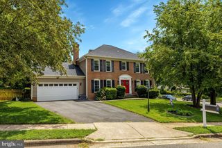 8995 PARLIAMENT DR, Burke, VA 22015