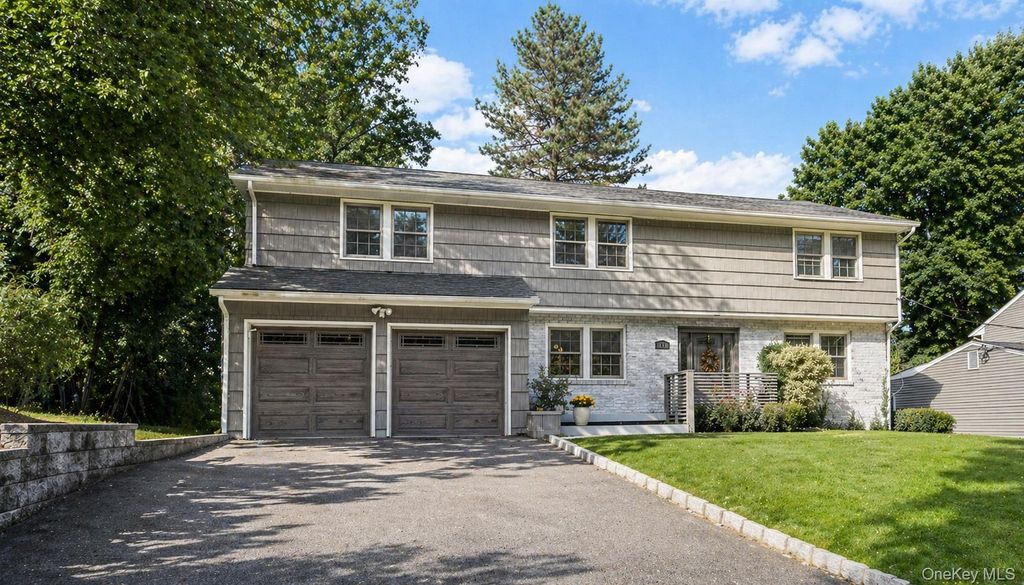 10 Lundy Lane, Larchmont, NY 10538
