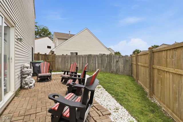 759 Mountain Pine Drive, Greenwood, IN 46143