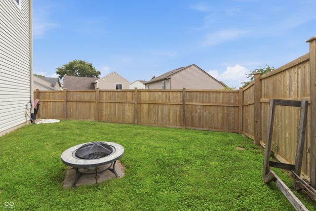 759 Mountain Pine Drive, Greenwood, IN 46143
